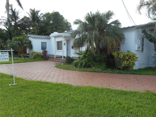 Villa in Surfside, Miami-Dade