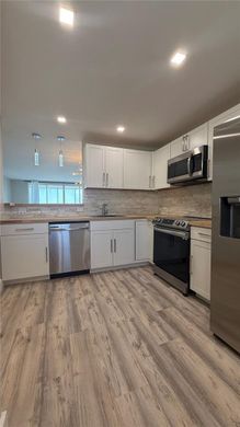 مجمع شقق ﻓﻲ ميامي، فلوريدا, Miami-Dade County