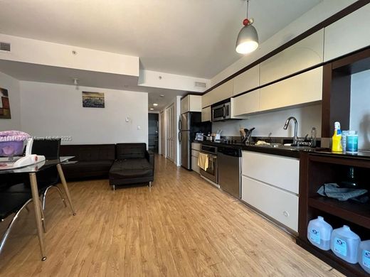 公寓楼  Miami Beach, Miami-Dade County