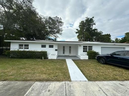 Villa in Miami, Miami-Dade County