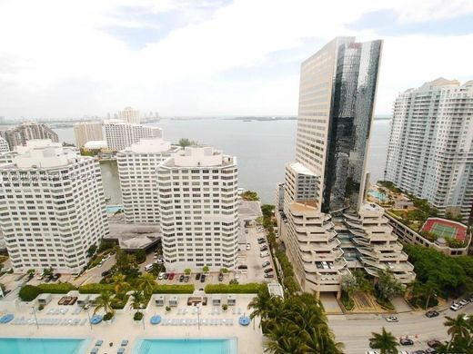 Komplex apartman Miami, Miami-Dade County