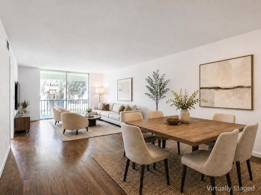 Komplex apartman Pembroke Pines, Broward County