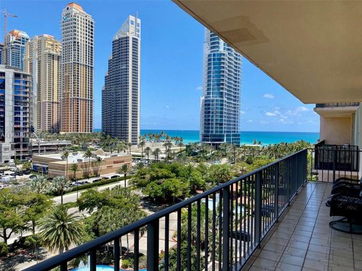 Residential complexes in Sunny Isles Beach, Miami-Dade