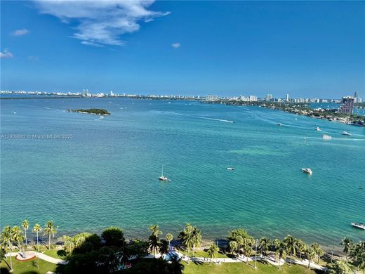 Complesso residenziale a Miami, Miami-Dade County