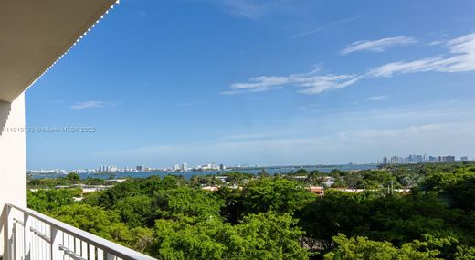 مجمع شقق ﻓﻲ ميامي، فلوريدا, Miami-Dade County