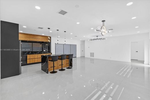 Villa Miami, Miami-Dade County