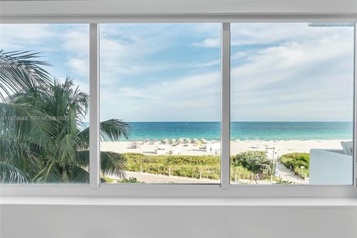 Κτίριο σε Miami Beach, Miami-Dade County