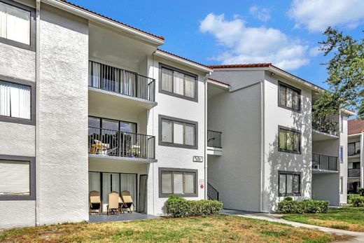 Жилой комплекс, Корал-Спрингс, Broward County