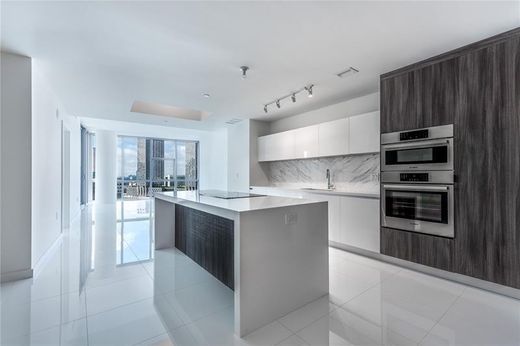 Residential complexes in Miami, Miami-Dade
