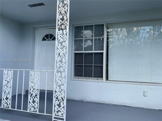 Villa en Miami Gardens, Miami-Dade County