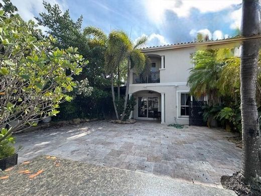 Townhouse in Hollywood, Broward County