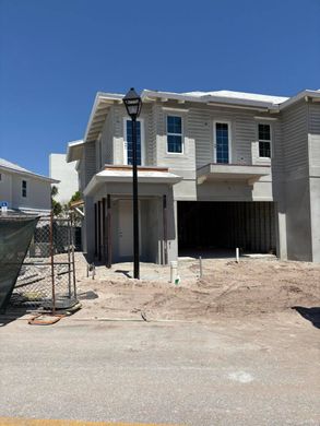 Townhouse in Jupiter, Palm Beach