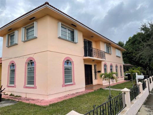 Villa in Hialeah, Miami-Dade