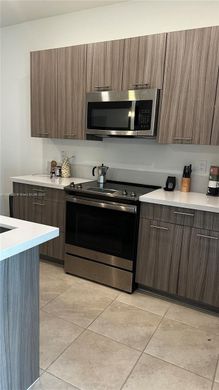 Doral, Miami-Dade Countyのアパートメント・コンプレックス