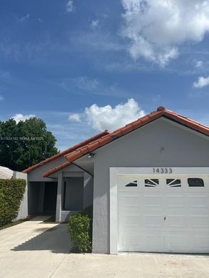 Villa in Miami, Miami-Dade