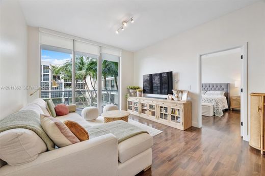 Residential complexes in Miami, Miami-Dade