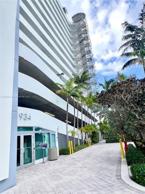 ‏בניין ב  North Bay Village, Miami-Dade County