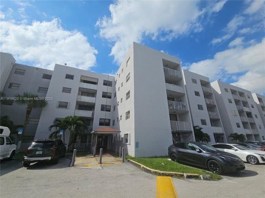 Komplex apartman Miami, Miami-Dade County