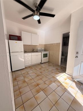 Жилой комплекс, Майами, Miami-Dade County