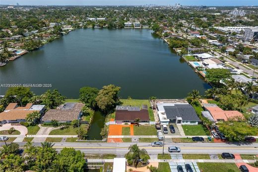 Villa in Miami, Miami-Dade