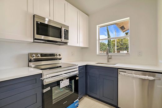 Townhouse in Boca Raton, Palm Beach