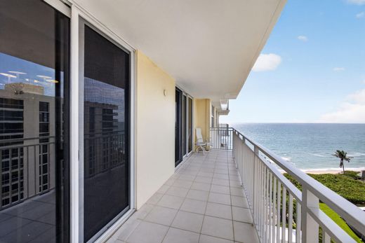 Residential complexes in Juno Beach, Palm Beach