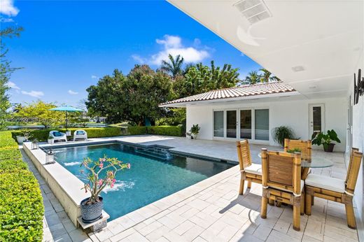 Villa Miami Lakes, Miami-Dade County