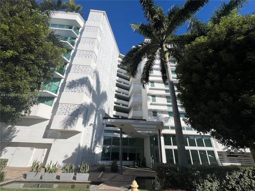 Complesso residenziale a Bay Harbor Islands, Miami-Dade County