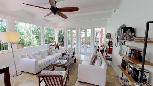 Villa - Key Biscayne, Miami-Dade County