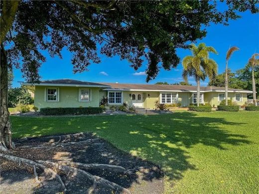 Villa in Southwest Ranches, Broward County