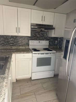 Edificio en North Lauderdale, Broward County