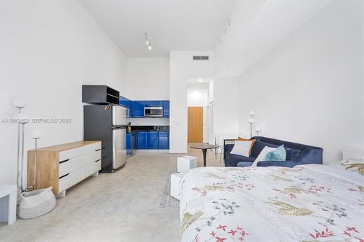 Residential complexes in Miami, Miami-Dade