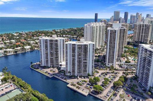 Complesso residenziale a Aventura, Miami-Dade County