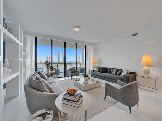 Жилой комплекс, Aventura, Miami-Dade County