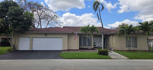 Villa in Tamarac, Broward County