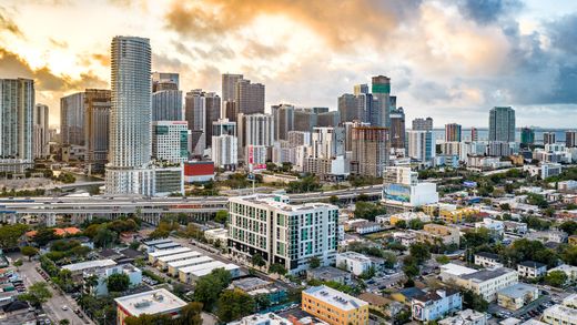 Residential complexes in Miami, Miami-Dade