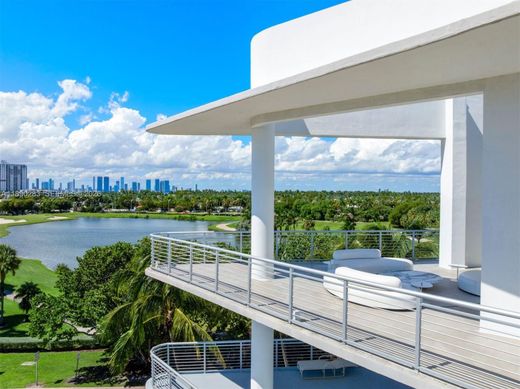 Complexes résidentiels à Miami Beach, Comté de Miami-Dade