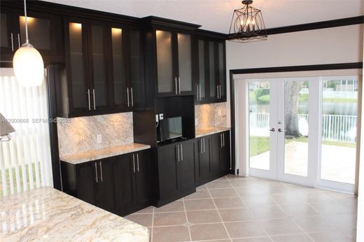 Villa en Pembroke Pines, Broward County