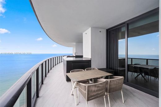 Residential complexes in Sunny Isles Beach, Miami-Dade
