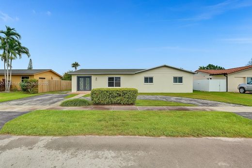 Willa w Miami, Miami-Dade County