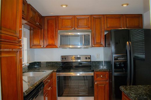 Komplex apartman Davie, Broward County