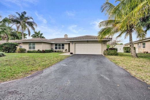 Villa - Coral Springs, Broward County