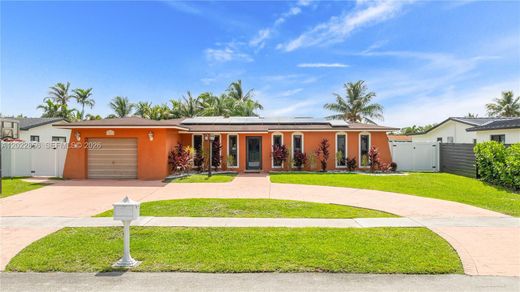 Villa in Pembroke Pines, Broward County