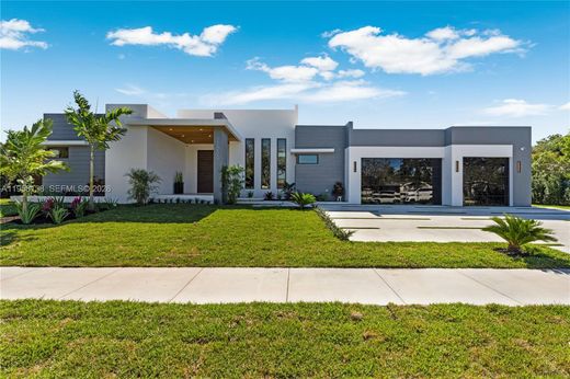 Villa - Miami, Miami-Dade County