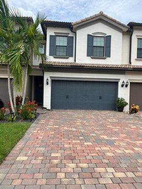 Townhouse in Lake Worth, Palm Beach