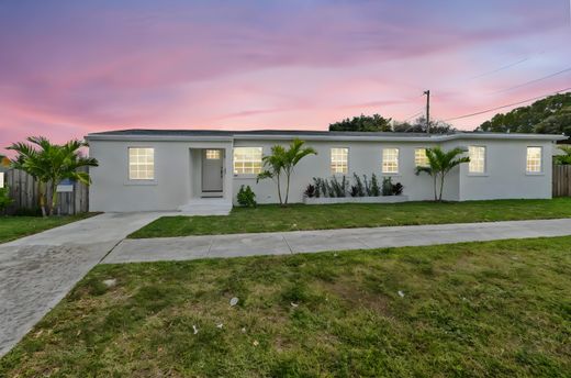 Villa in West Palm Beach, Palm Beach