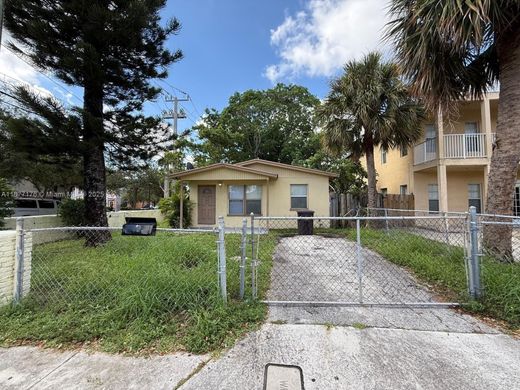 Villa in West Palm Beach, Palm Beach County