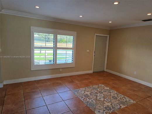 Вилла, Майами, Miami-Dade County