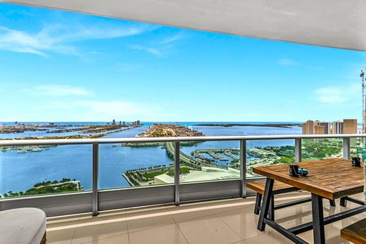 Complesso residenziale a Miami, Miami-Dade County