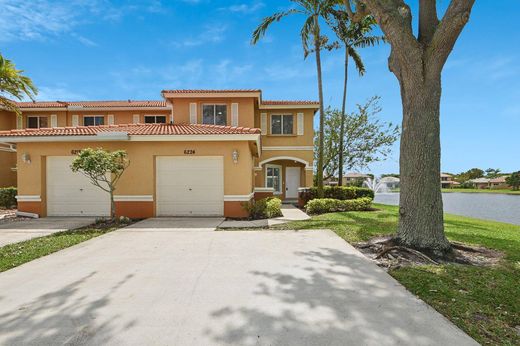 Townhouse in West Palm Beach, Palm Beach